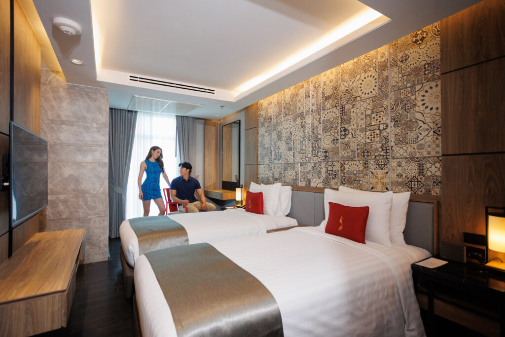 Ramada Plaza by Wyndham Chao Fah