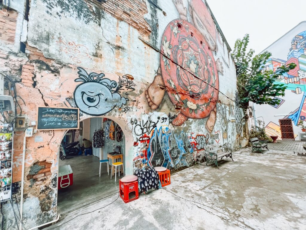 Ramada Plaza by Wyndham Chao Fah