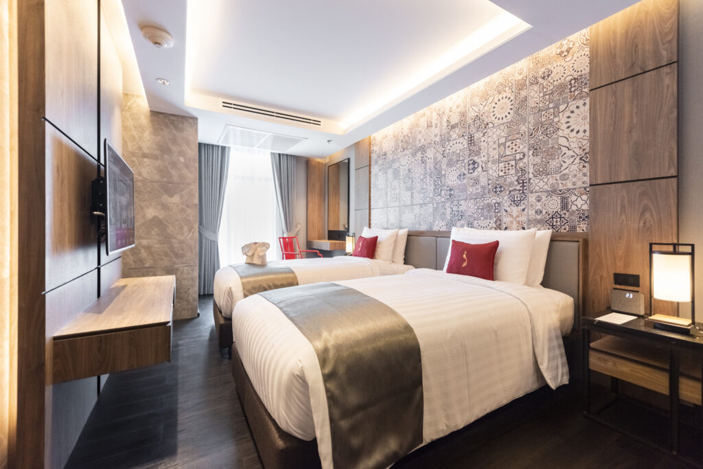 Ramada Plaza by Wyndham Chao Fah