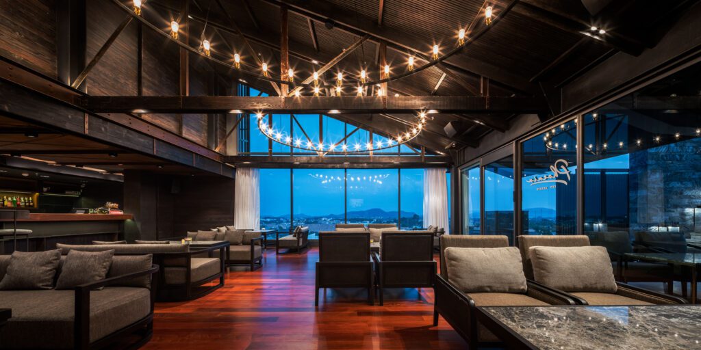 Ramada Plaza by Wyndham Chao Fah